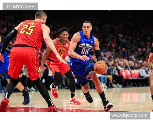 约翰-埃格伯努在比赛中砍下30分创个人纪录，展现未来巨星潜质